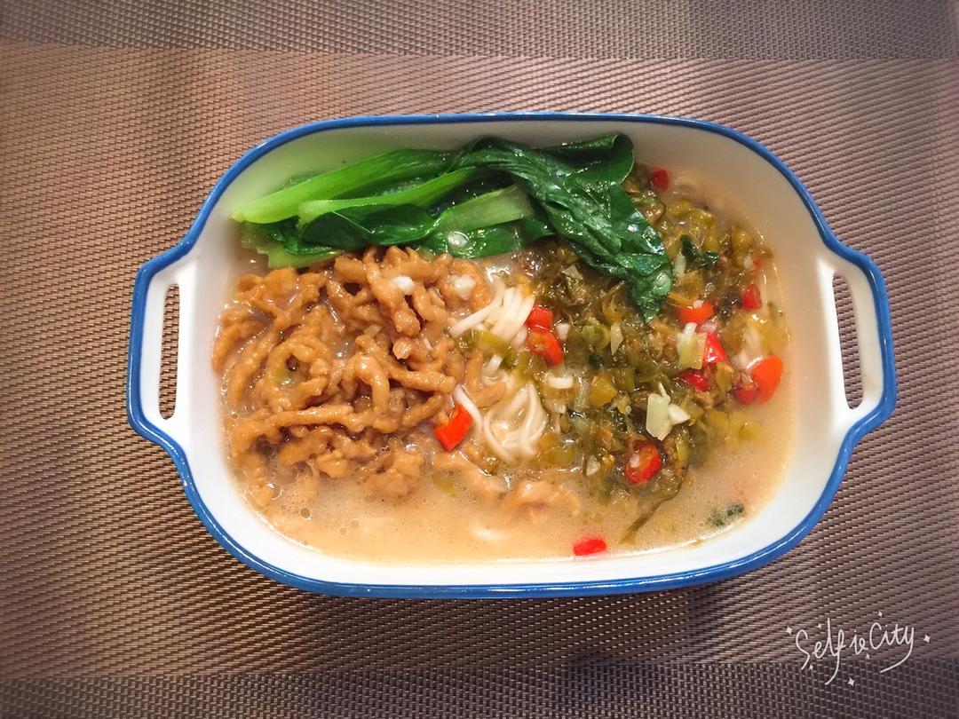 酸菜肉丝面