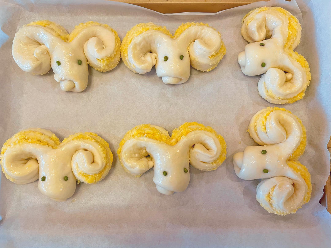 羊羊羊 🐏 椰蓉小面包、一次就成功‼️