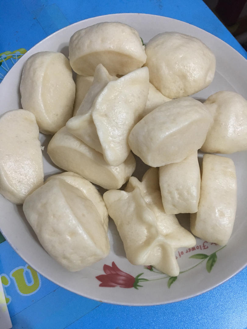 奶香小馒头 光滑细腻 奶香味十足 孩子的最爱 附细节视频详解