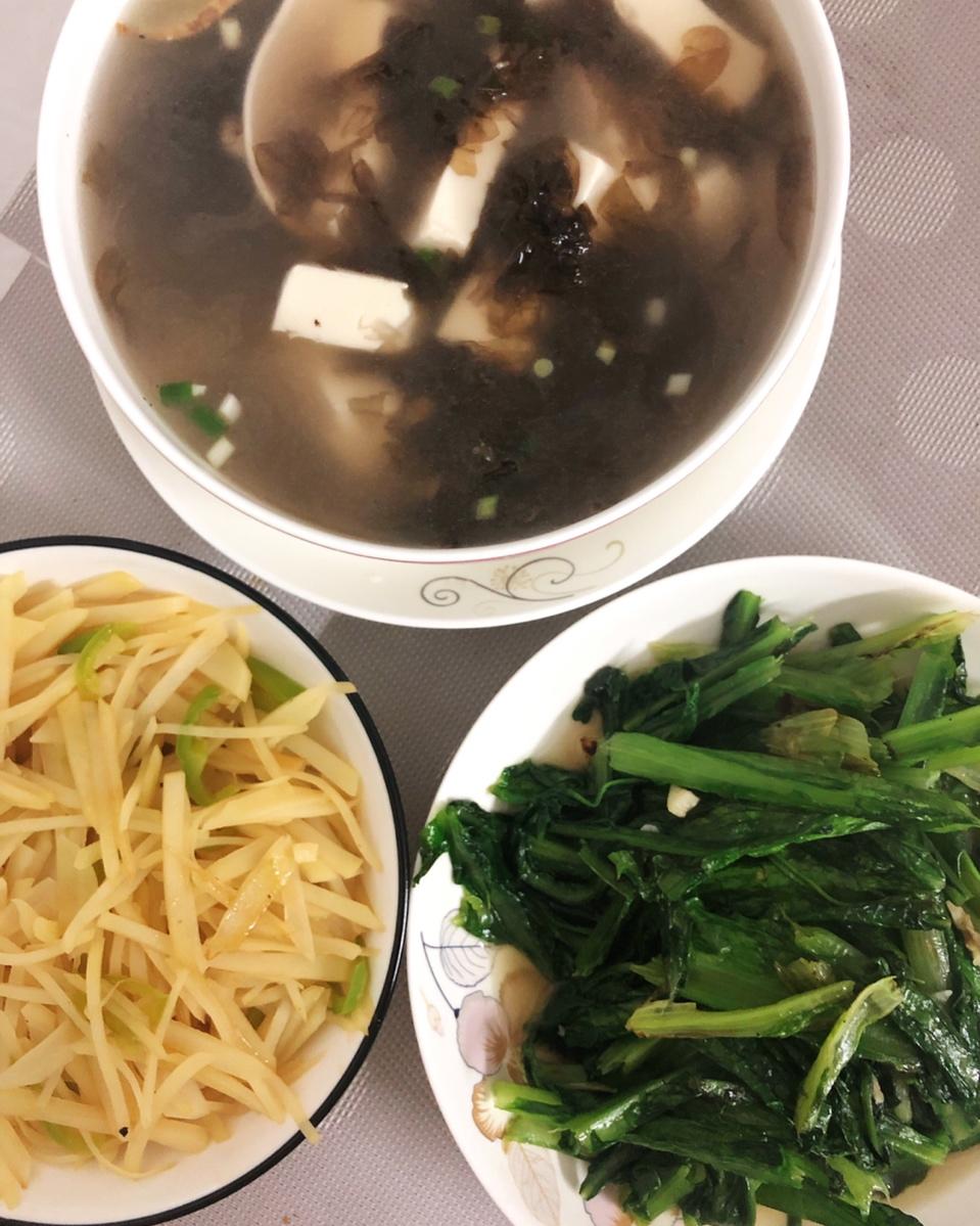 紫菜豆腐汤