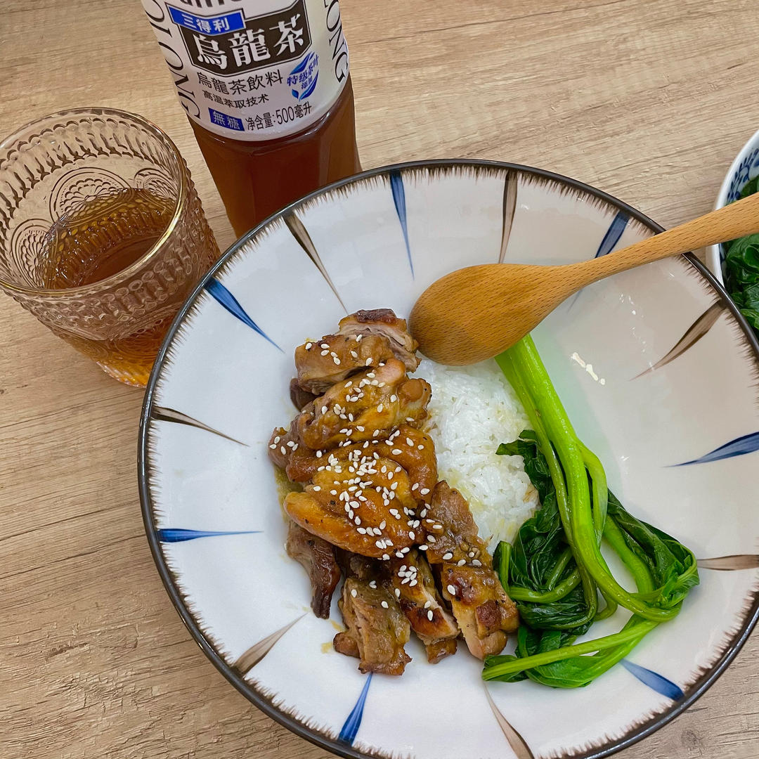 照烧鸡腿饭