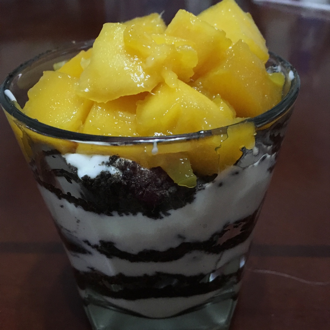 芒果奥利奥酸奶