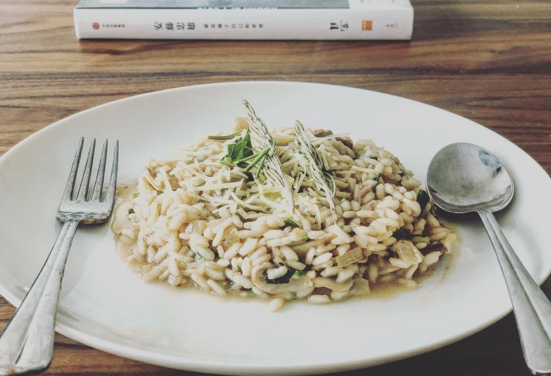 不会失败的意大利牛肝菌烩饭