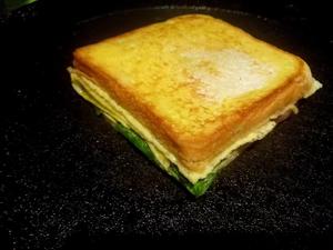 电饼铛三明治的做法 步骤4