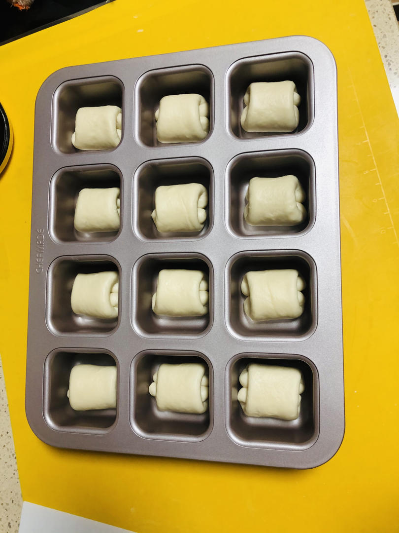 软到没朋友的牛奶小餐包