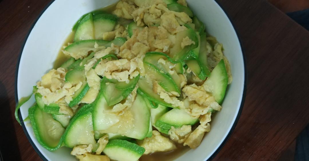 西葫芦（茭瓜）炒鸡蛋