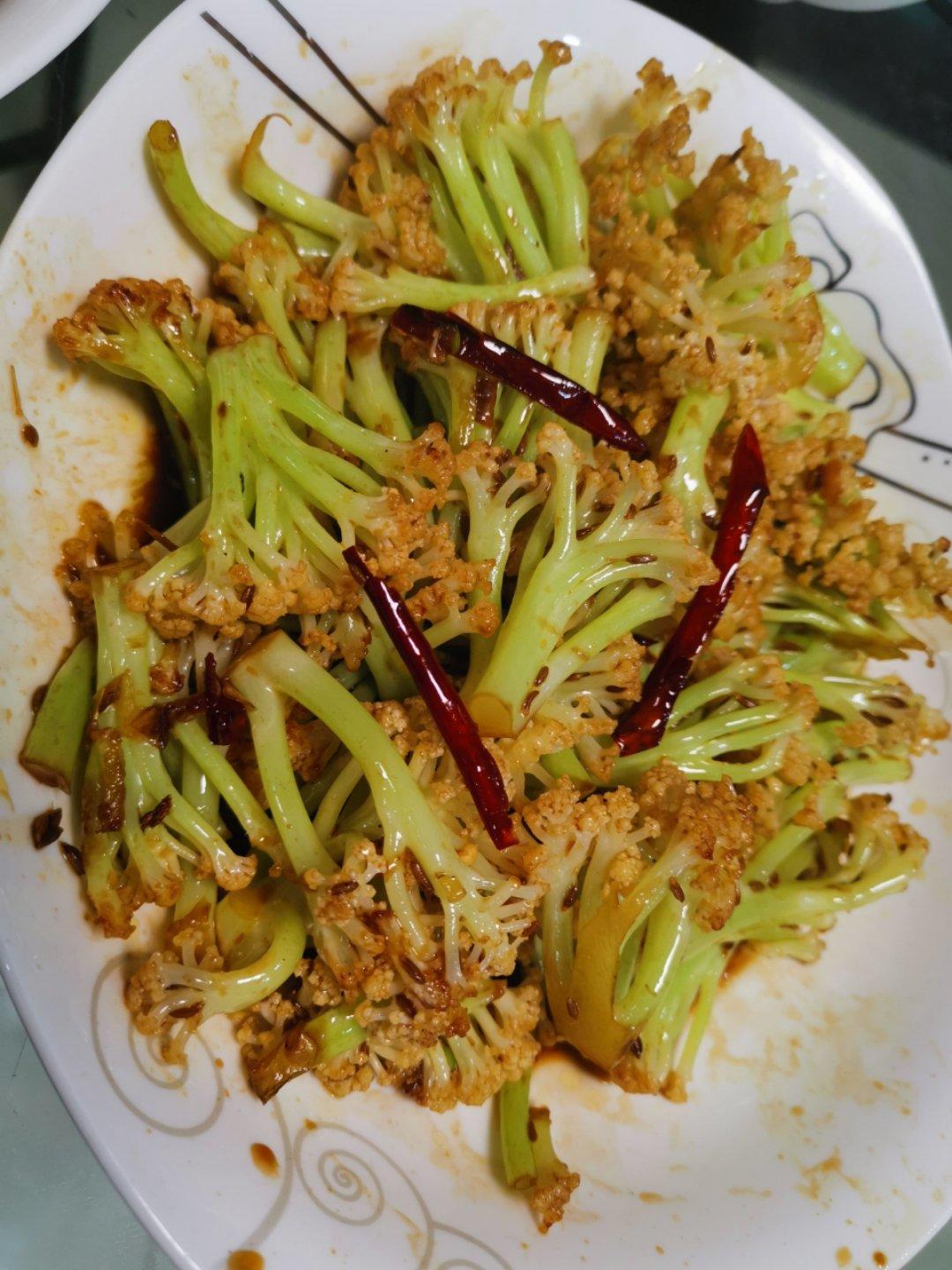 老丁的私房菜-干锅花菜