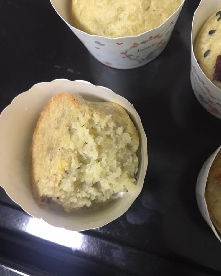 简单香蕉蛋糕