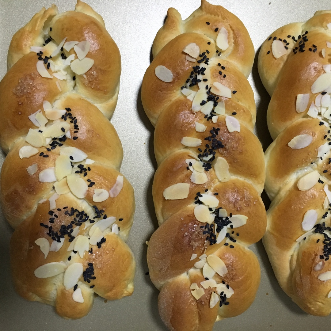 酸奶辫子面包（一次发酵）