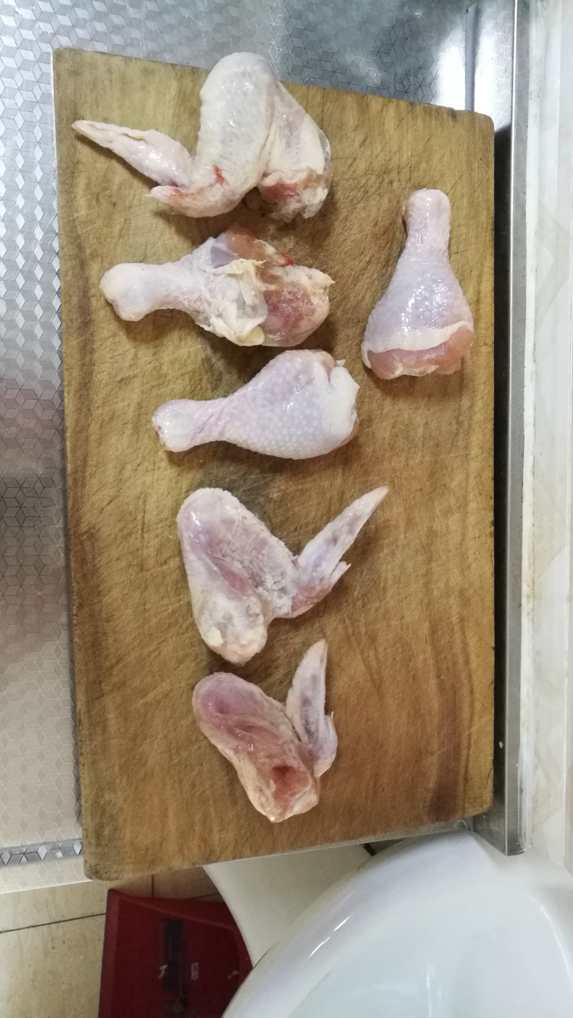 青椒干煸鸡的做法 步骤2