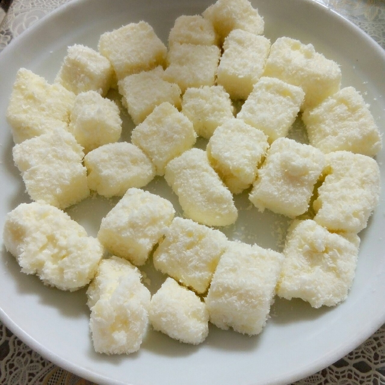 行动派木木做的牛奶豆腐