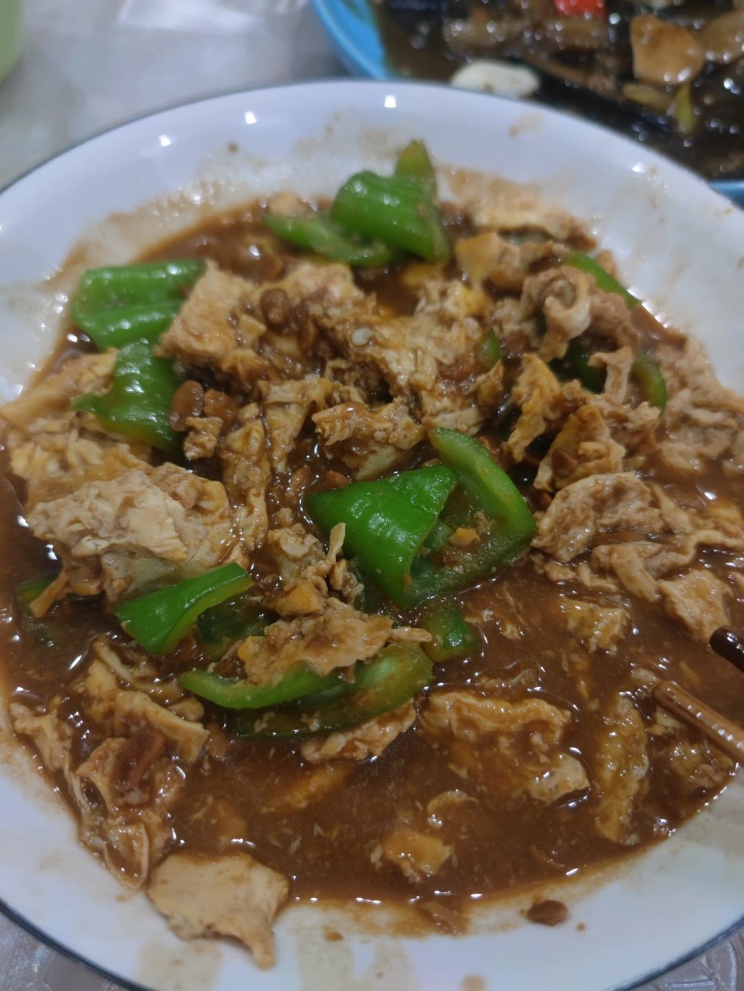 “东北yyds鸡蛋酱”太费米饭了！3步搞定超简单！