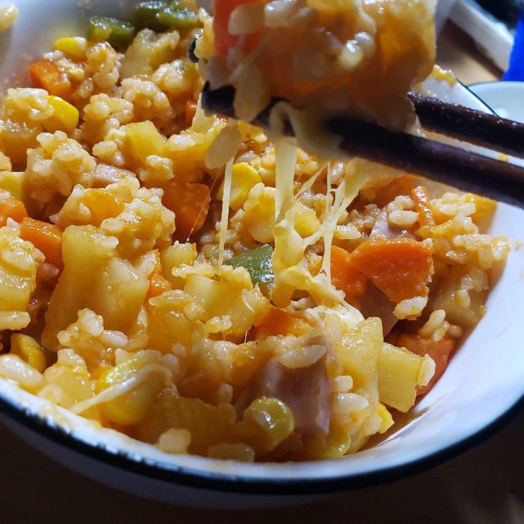 不需要烤箱和微波炉的芝士焗饭