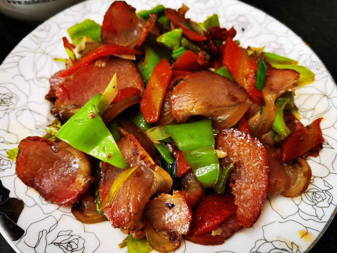 家常炒腊肉