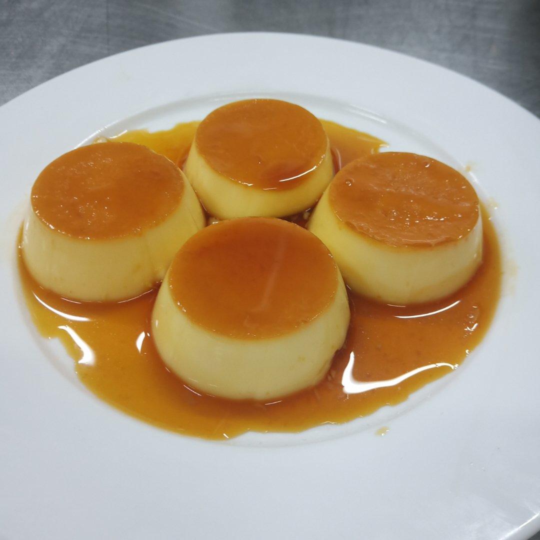 超简易滑又弹的鸡蛋布丁Custard Pudding(详细教程)