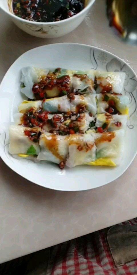 平底锅版广式肠粉