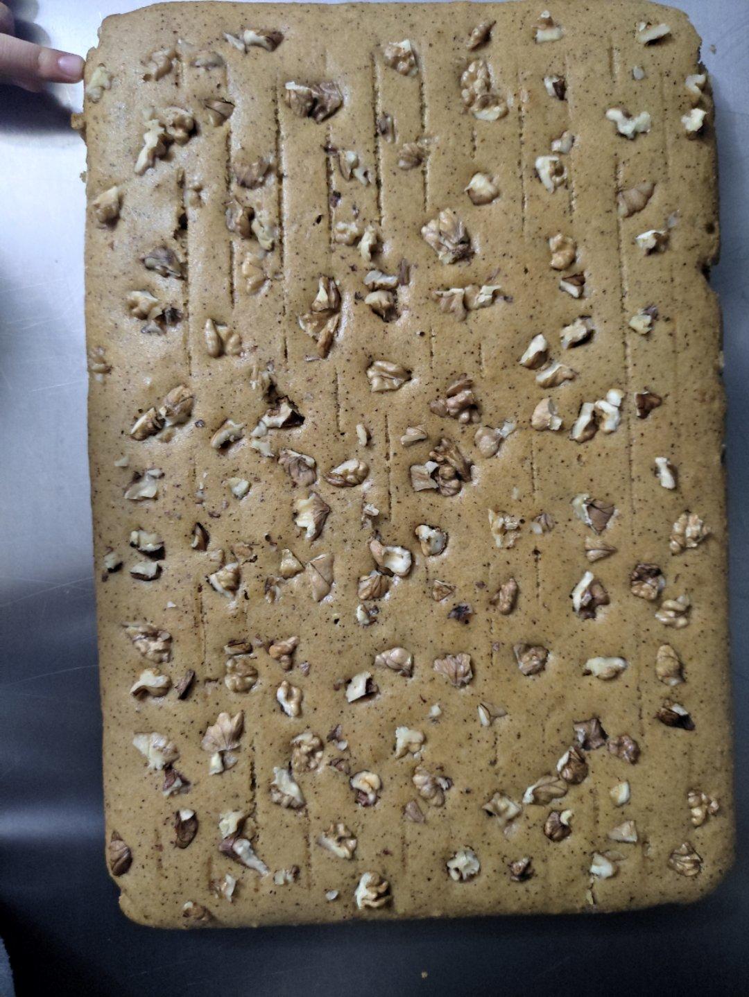 改良版红枣糕，此配方蓬松柔软，减油减糖，全蛋打发好操作
