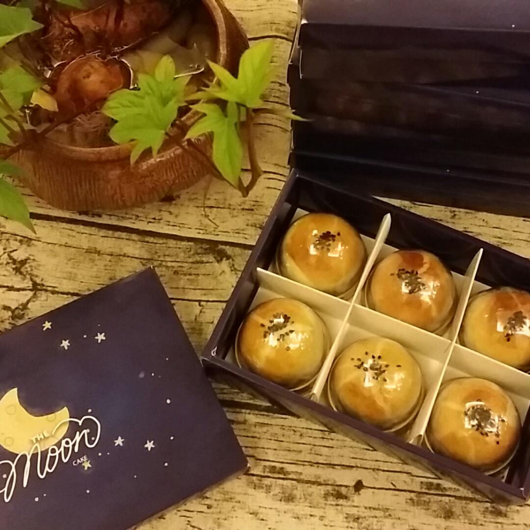 蛋黄酥~紫薯、抹茶、原味~花好月圆，中秋快乐~内附一次做六色蛋黄酥方法~