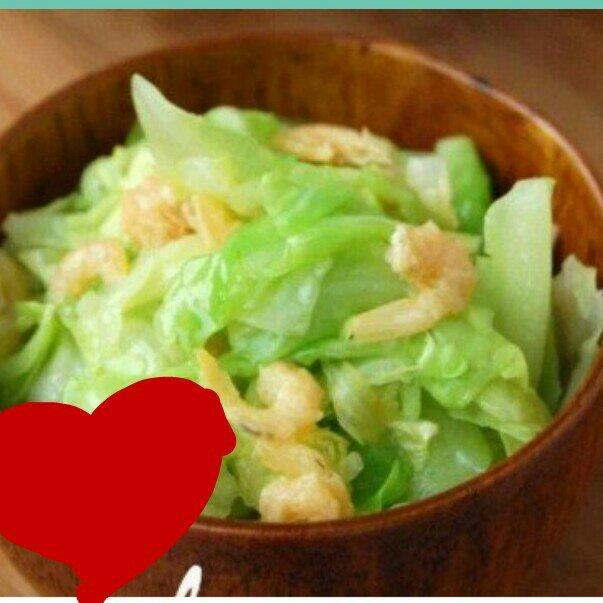 清炒虾米卷心菜的做法