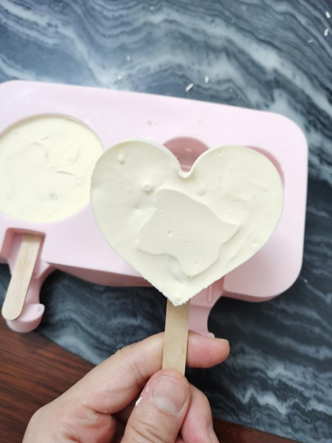 新手自制冰淇淋，一次成功