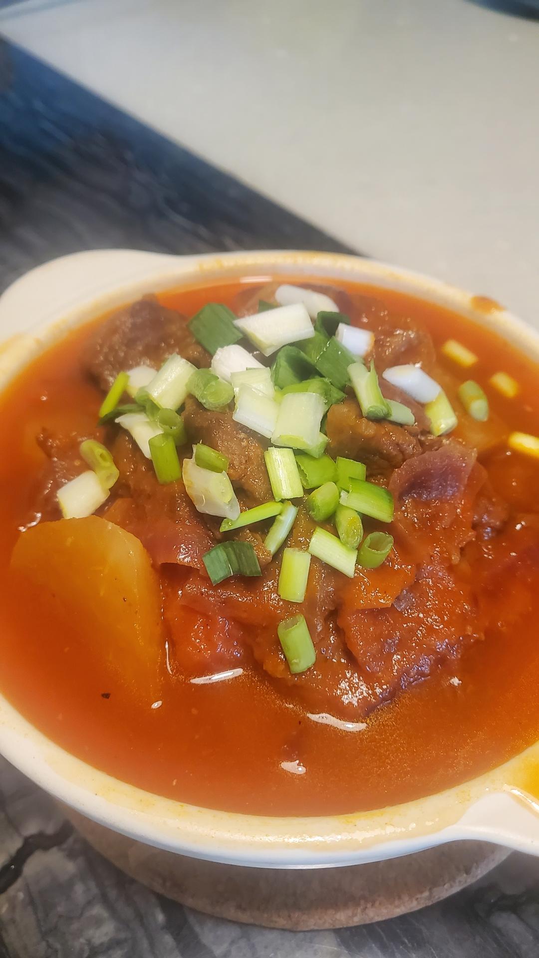 番茄土豆炖牛腩