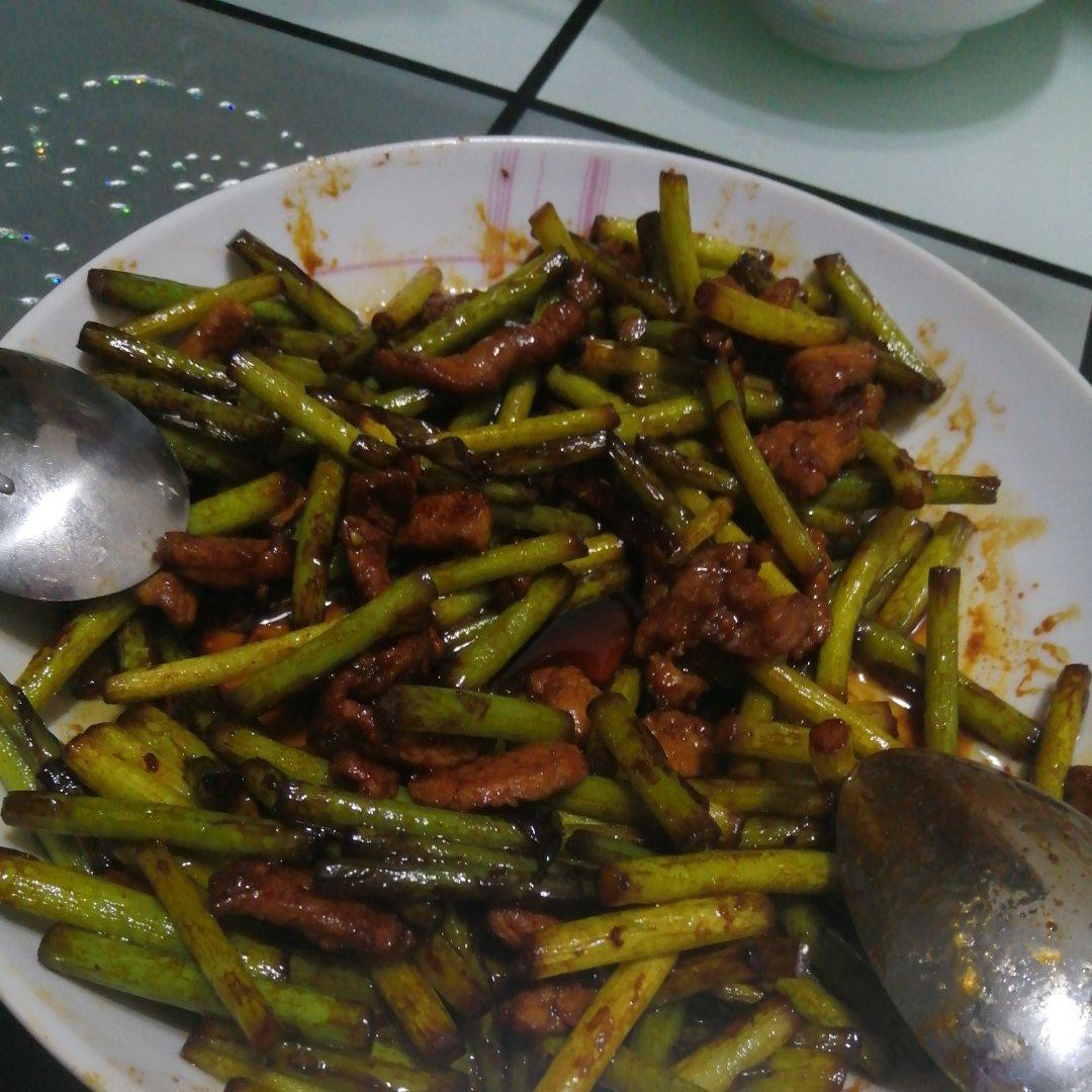 蒜薹炒肉