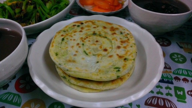 自制葱油饼