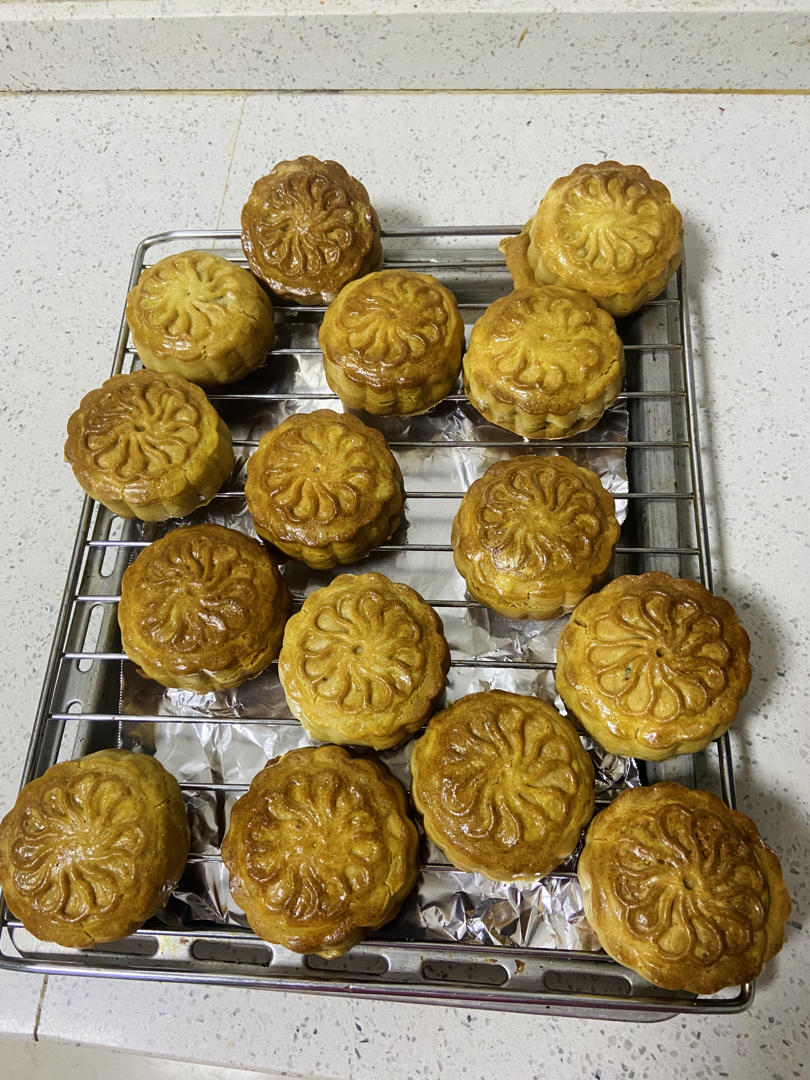 特好吃的香酥皮月饼（不用转化糖浆，附超香五仁馅做法）