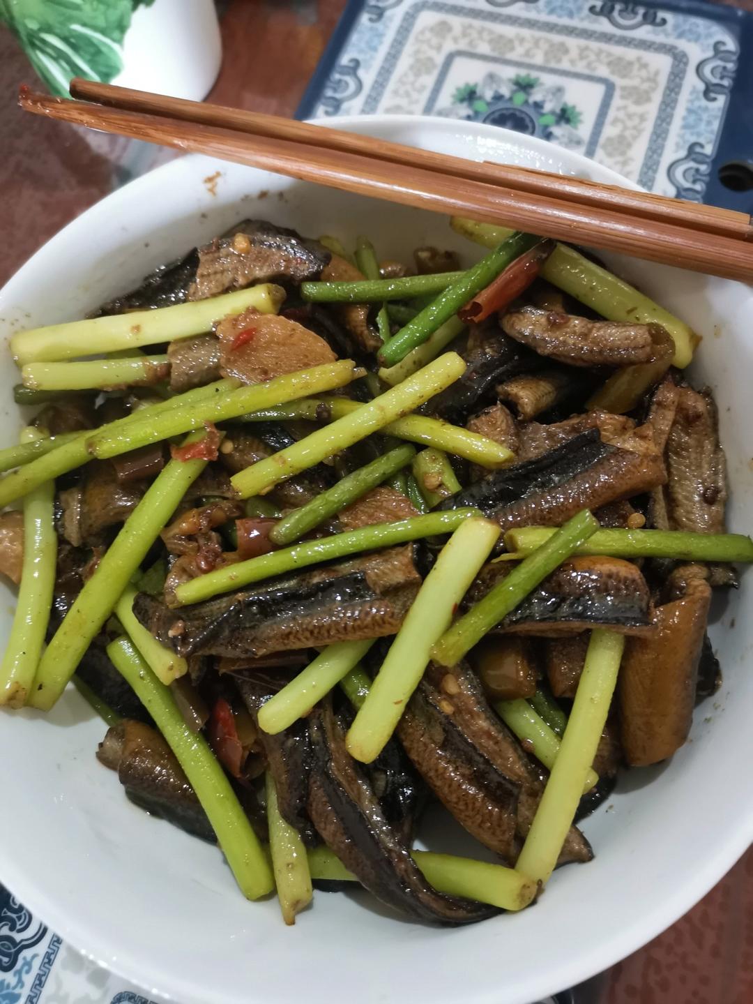 川菜经典“泡椒鳝鱼”