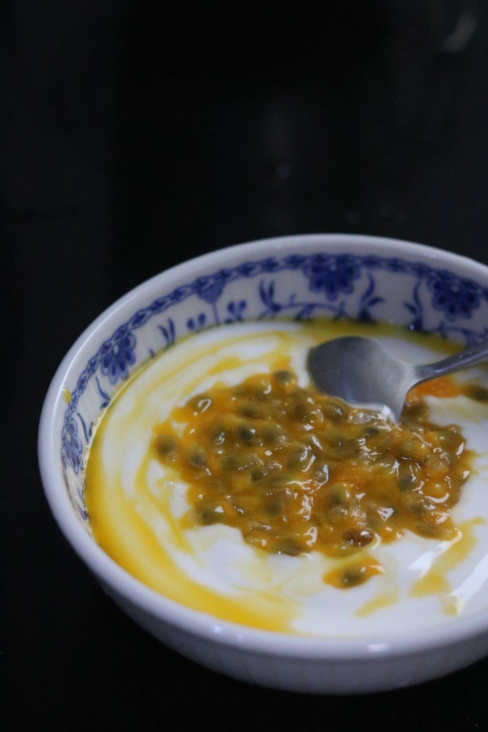 百香果酸奶意式奶冻<Passionfruit Yogurt Panna Cotta>