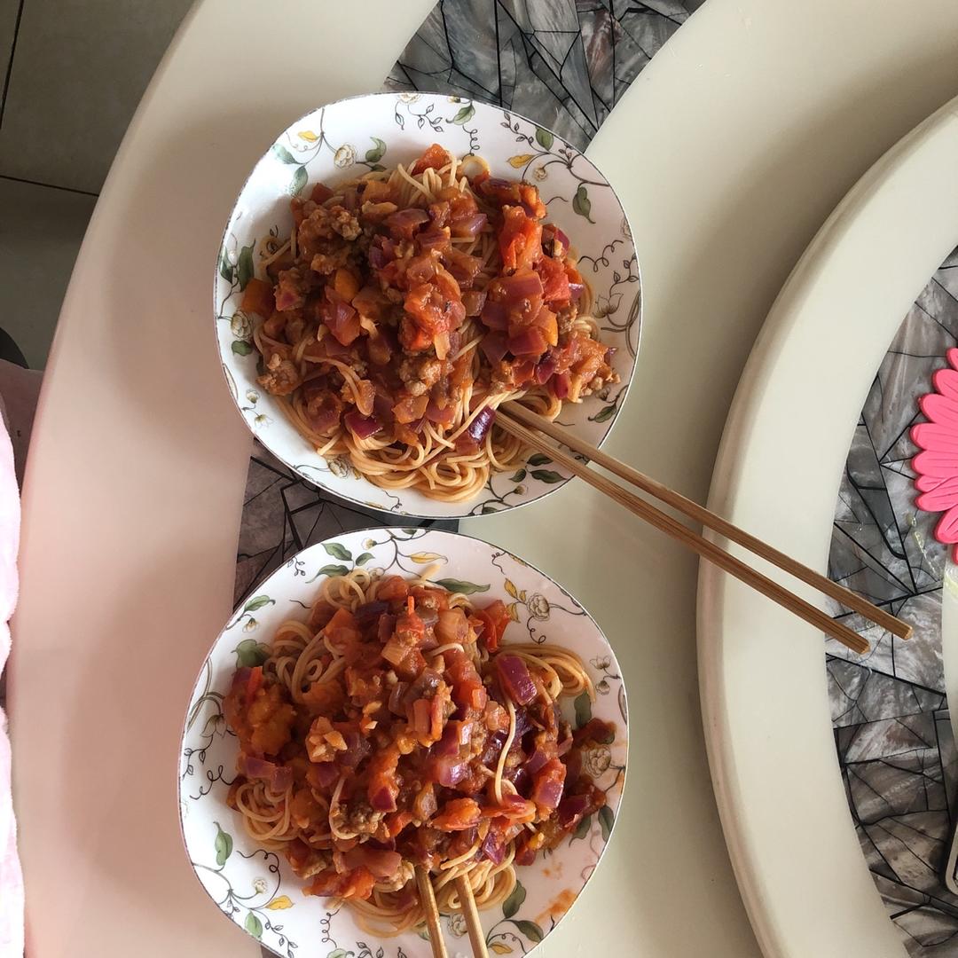 番茄肉酱意面