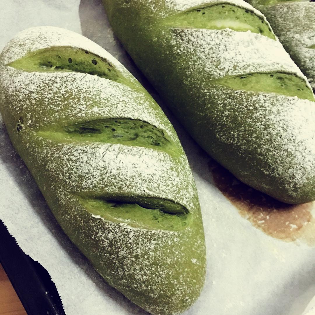 抹茶麻薯红豆软欧包