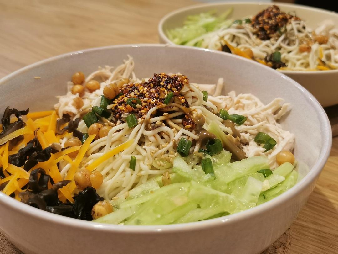 鸡丝凉面