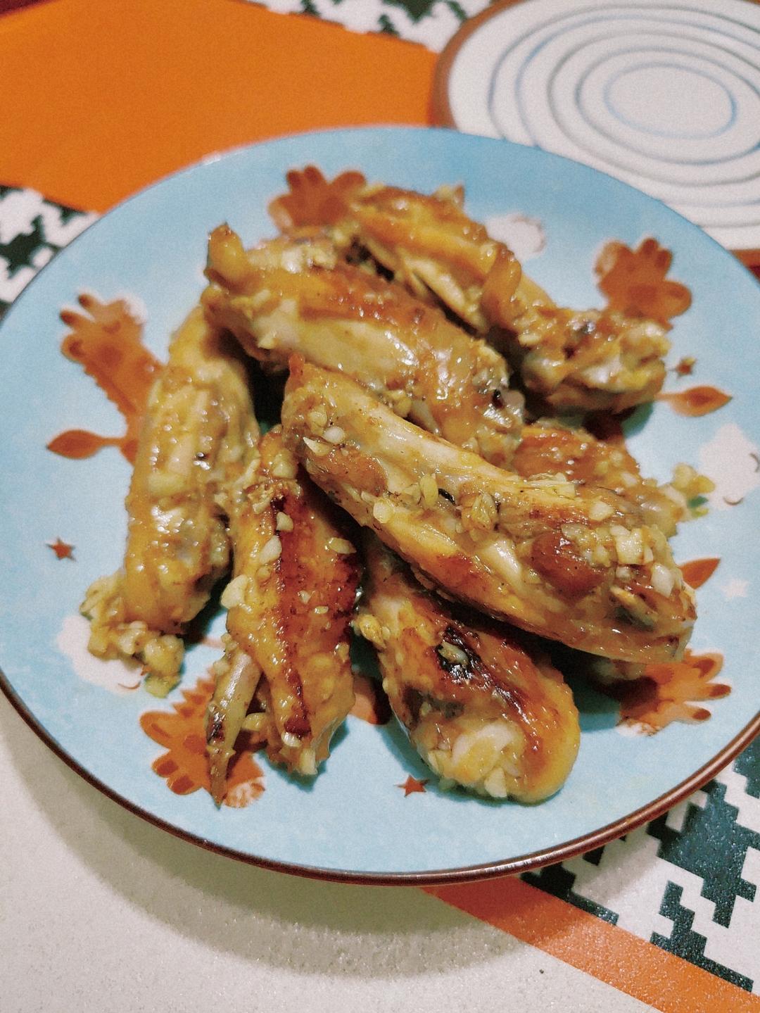 蒜香鸡翅，这才是鸡翅最好吃的做法
