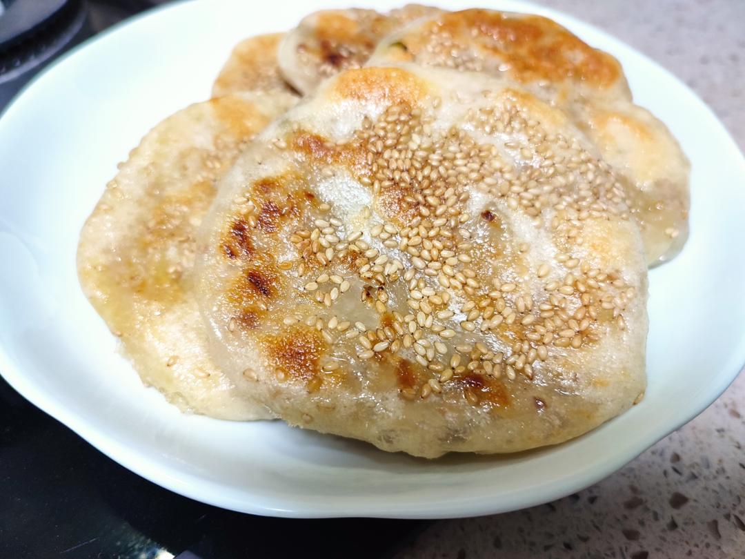 牛肉馅饼-无需揉面，柔软多汁