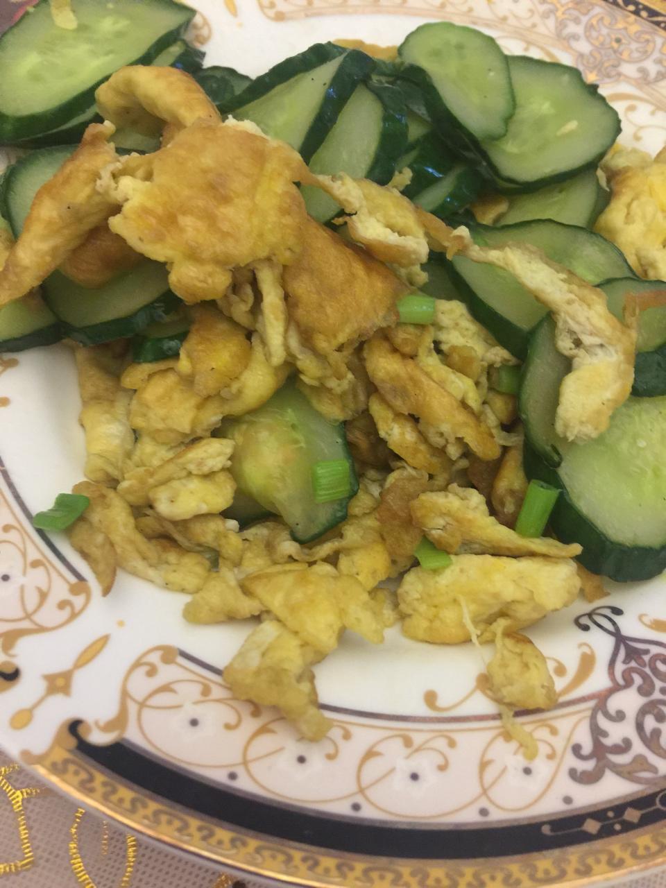 黄瓜炒蛋