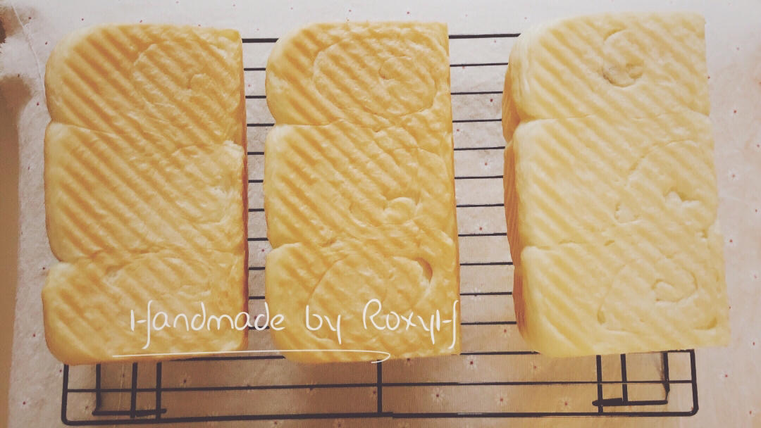 超柔牛奶棉花吐司（最详细的吐司食谱）