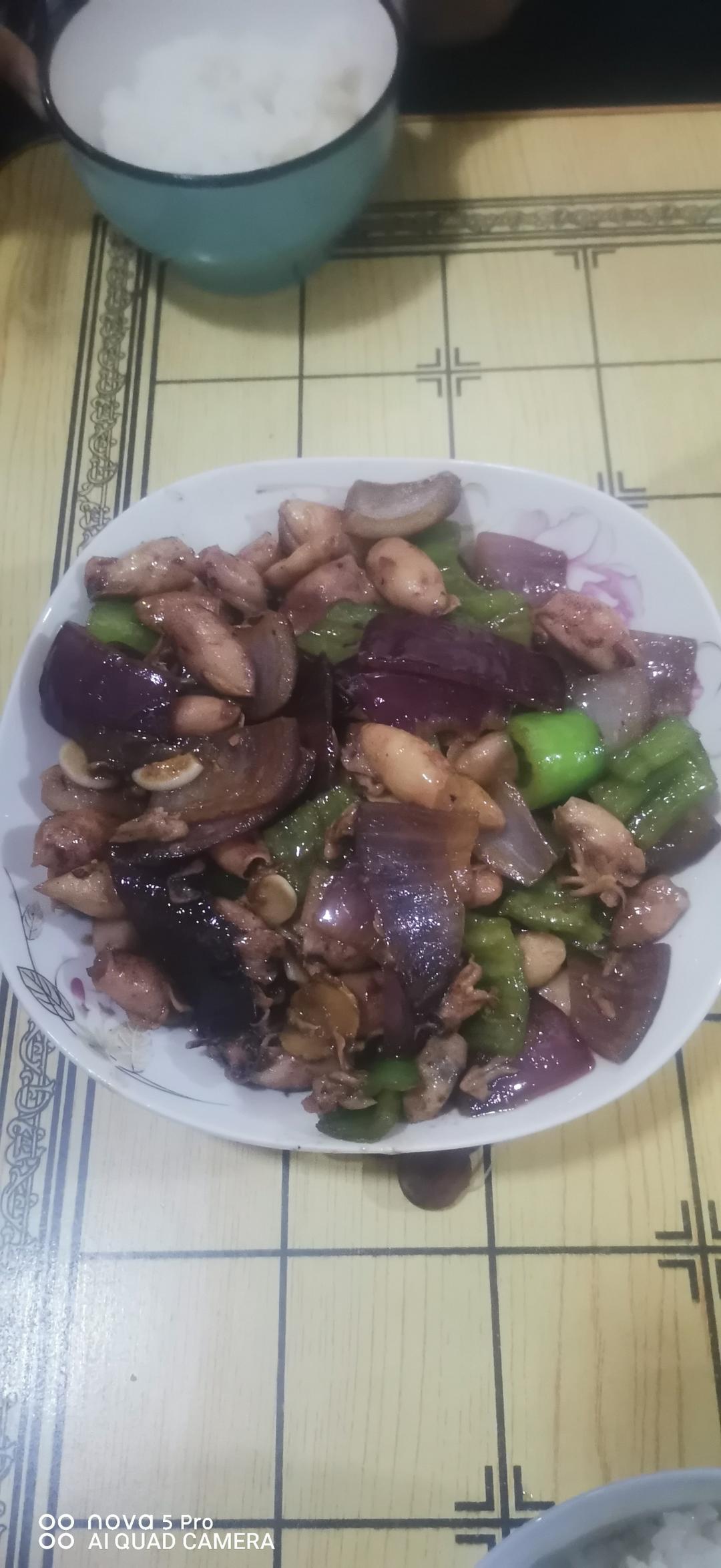 爆炒笔管鱼（海兔）
～配米饭