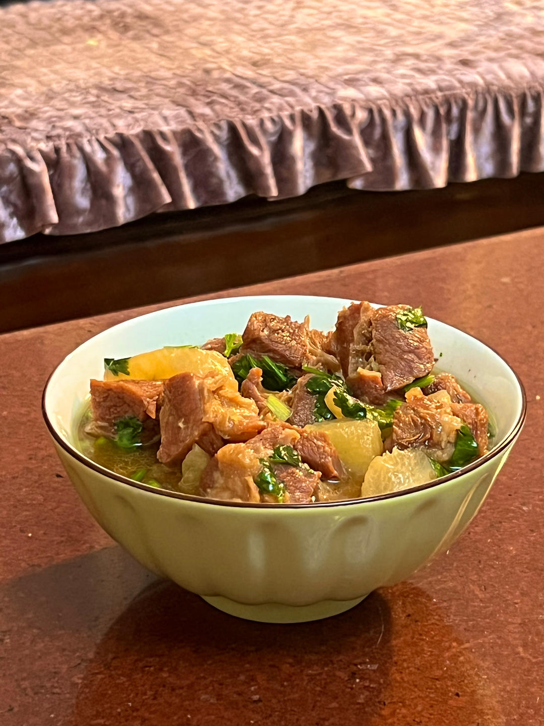 萝卜牛腩煲