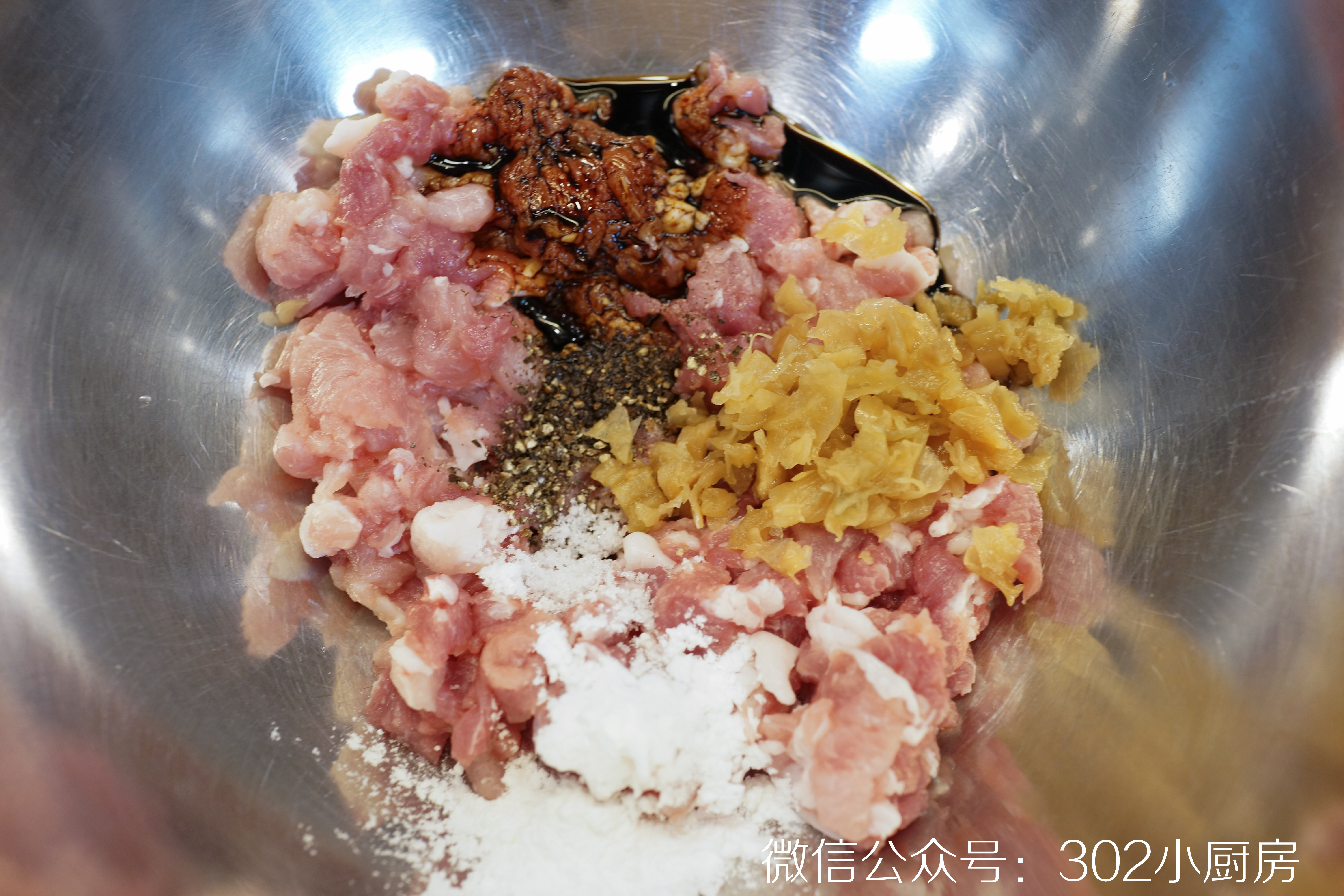 梭子蟹蒸肉饼 <302小厨房>的做法 步骤3