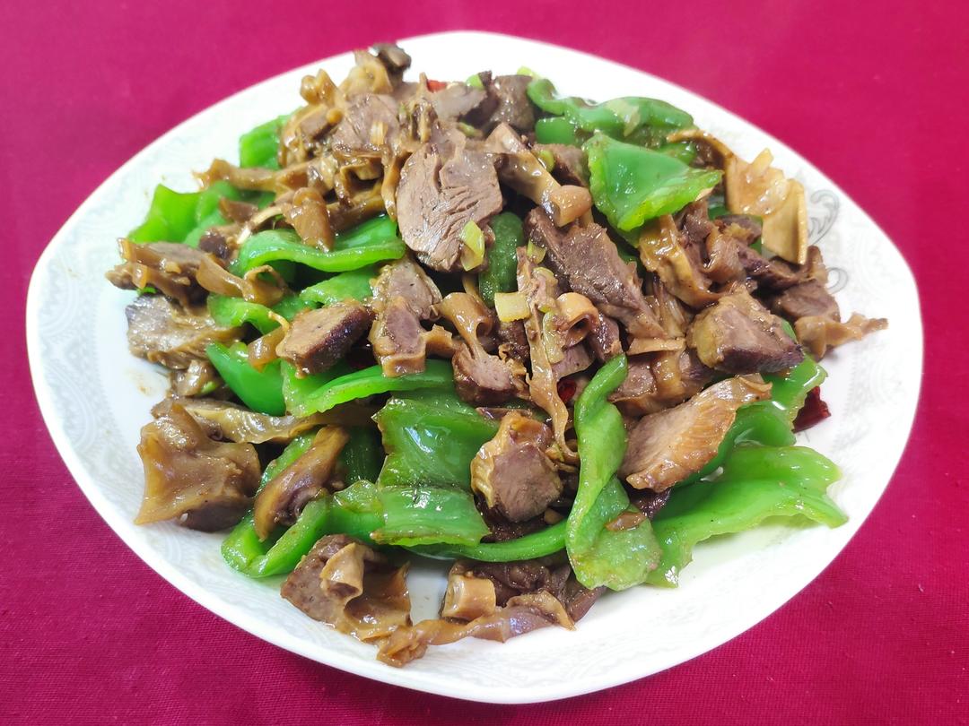 护心肉炒青椒