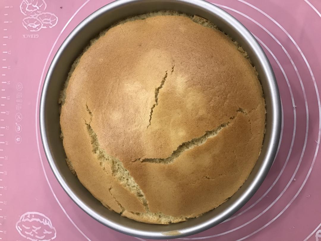 抹茶戚风蛋糕