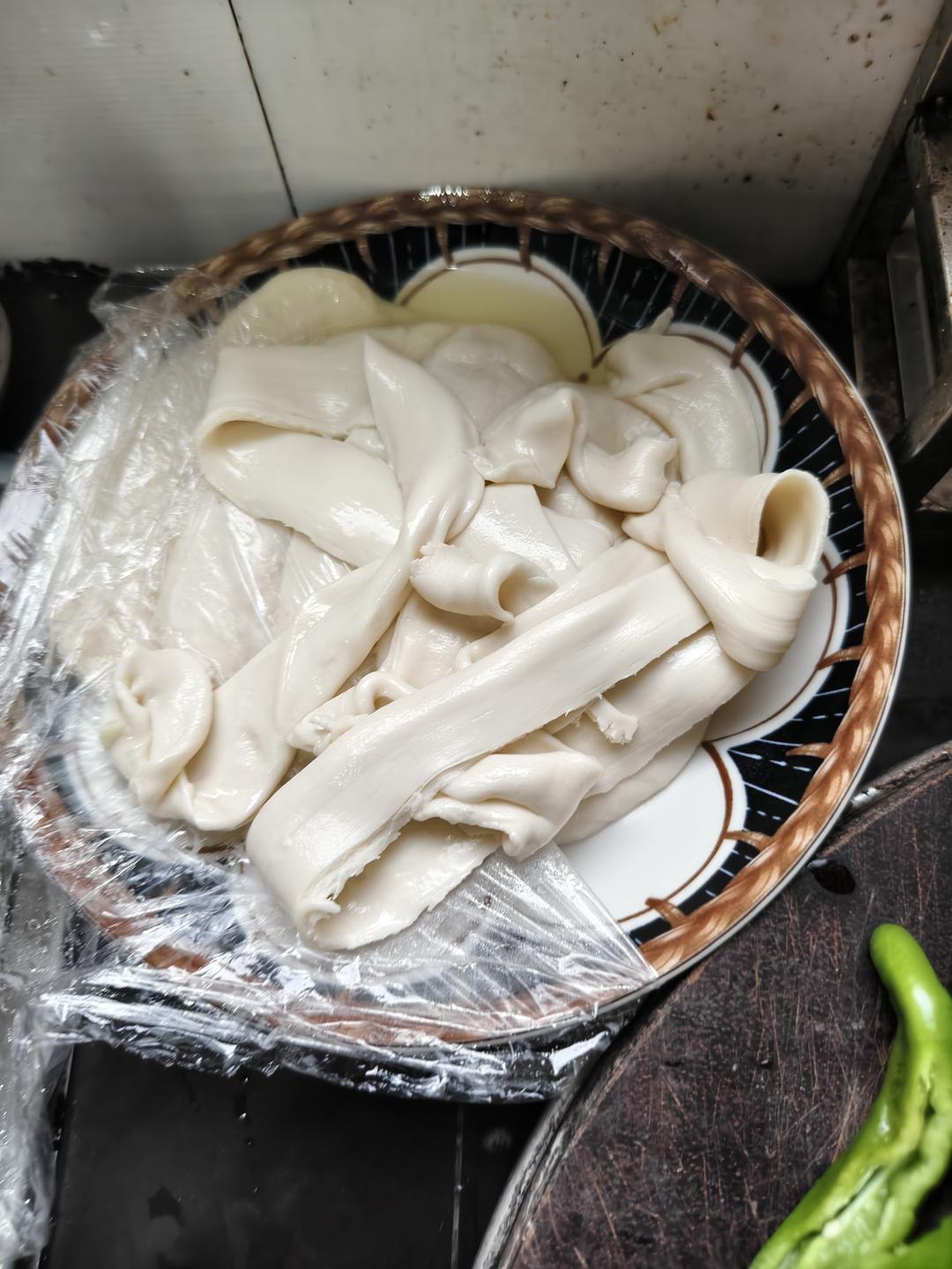 妈妈做了几十年的河南烩面片的制作过程，三揉三醒，筋道不断