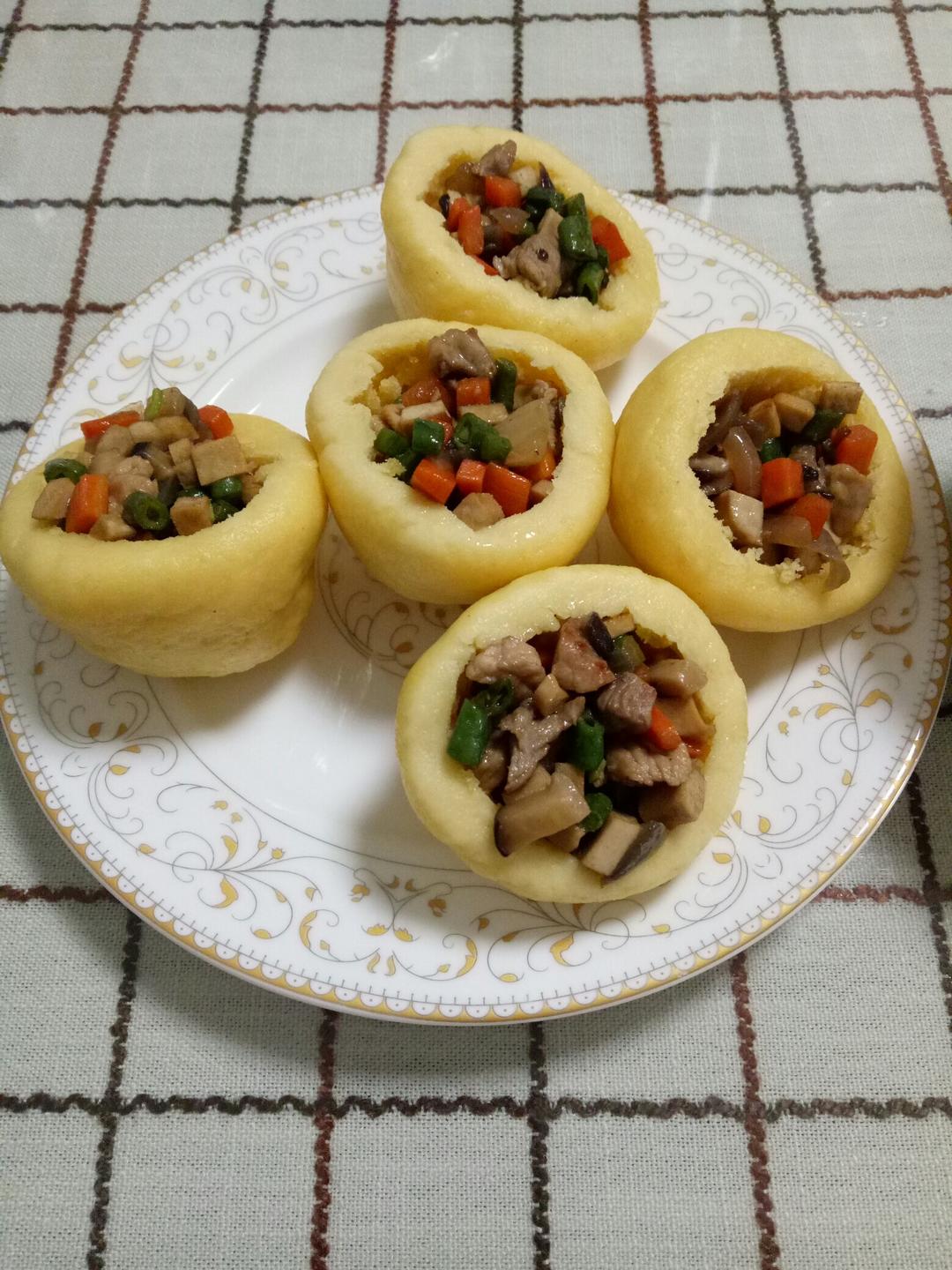 玉米窝窝头