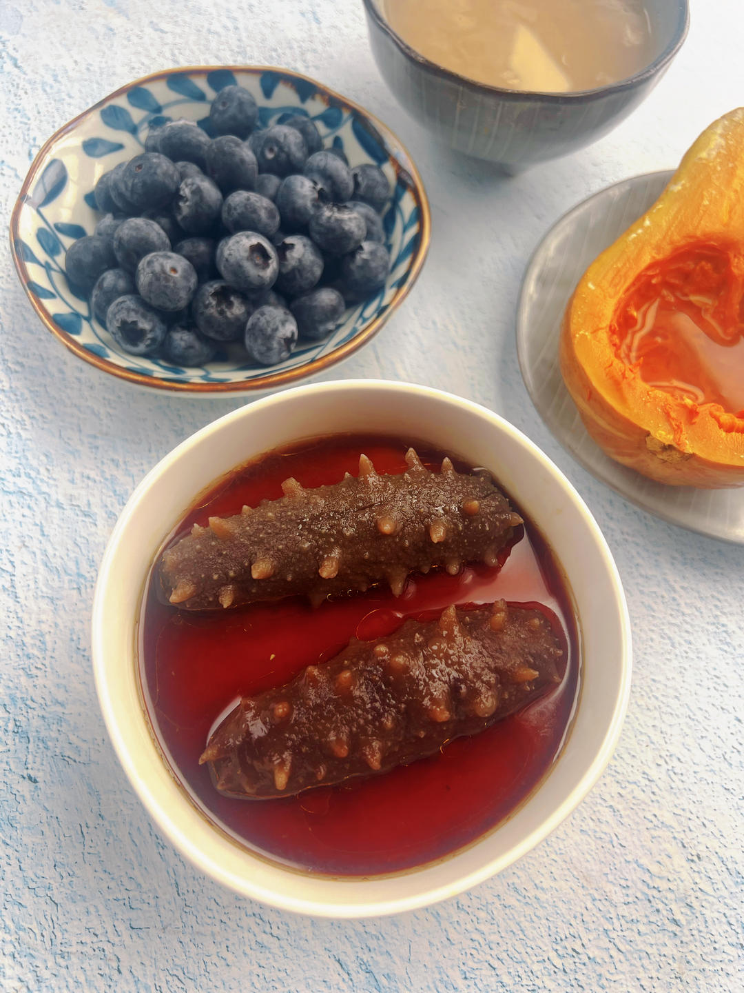 就该早点爱上她