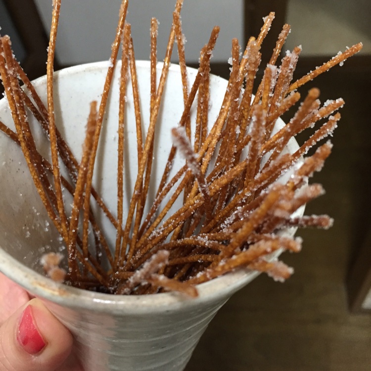 快手小零食炸意面