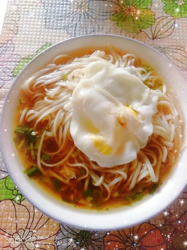 最美不过那碗阳春面