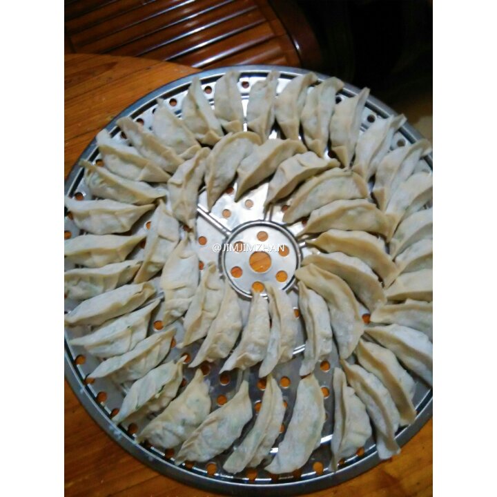 妈妈的胡萝卜素水饺