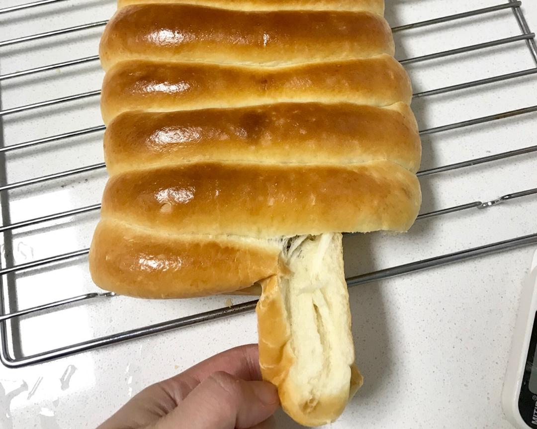 纯奶手撕吐司的做法 步骤1