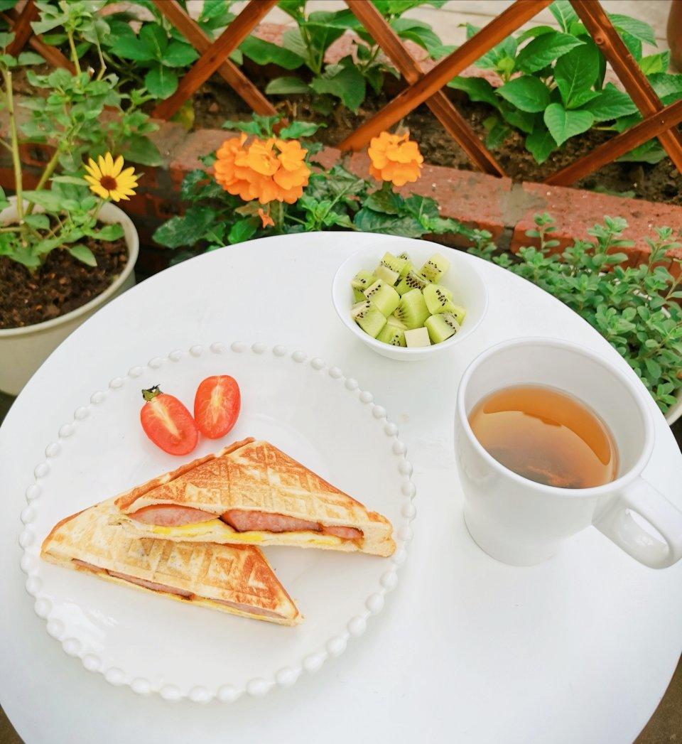 小Y的上学早餐记